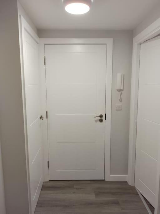 Apartment Smart Modern Studio Flat In Central
